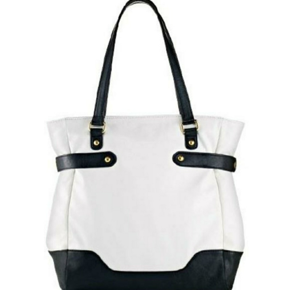 Paula Abdul pocketbook